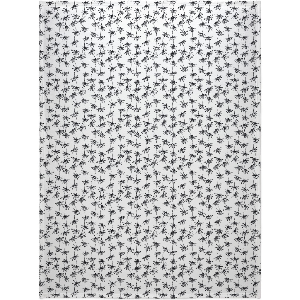 Daisy Chain - Black and White Blanket, Fleece, 60x80, White