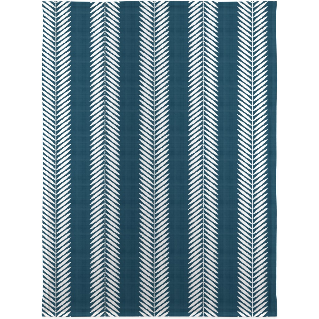 Laurel Leaf Stripe Blanket, Plush Fleece, 30x40, Blue