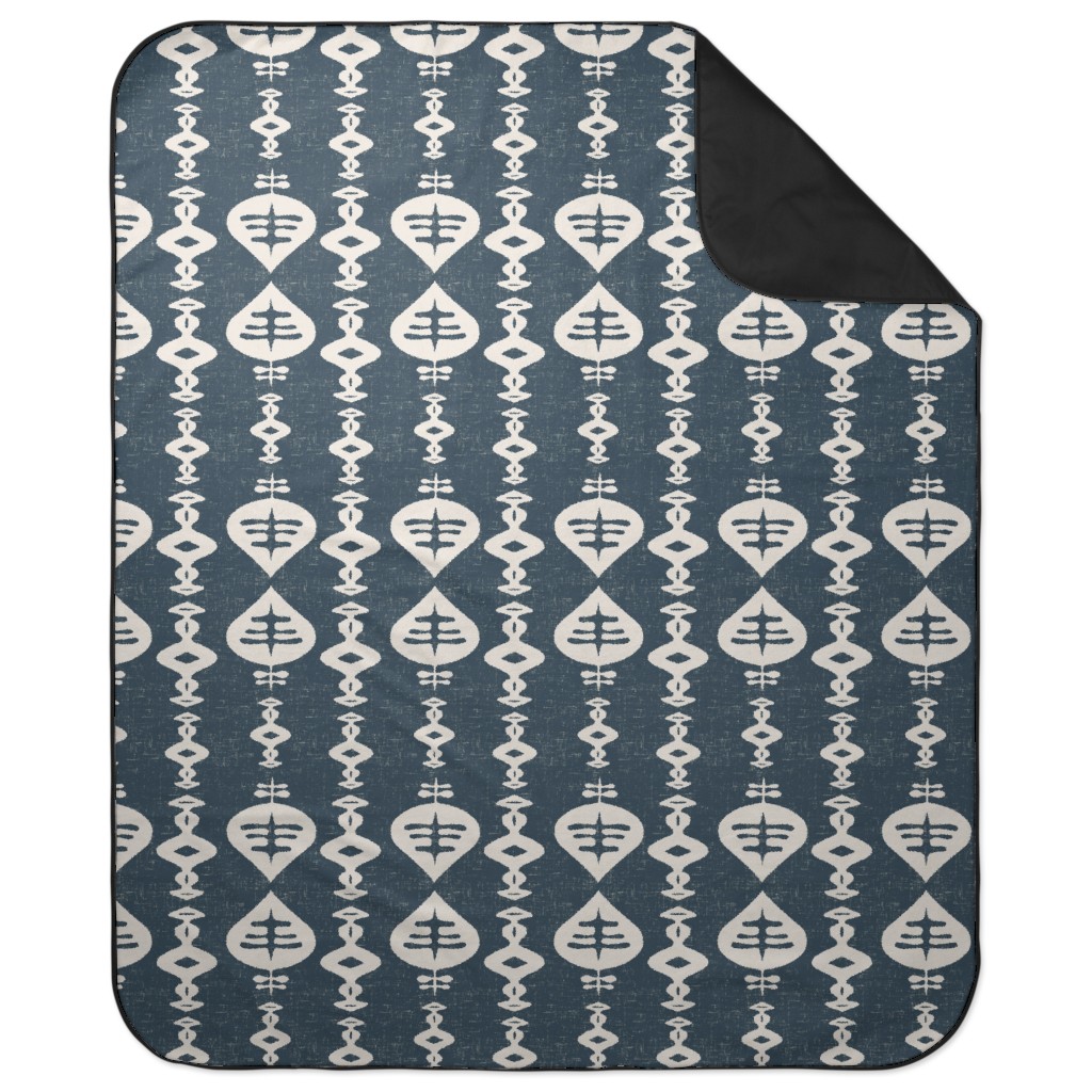 Maya - Navy Picnic Blanket, Blue, True Blue