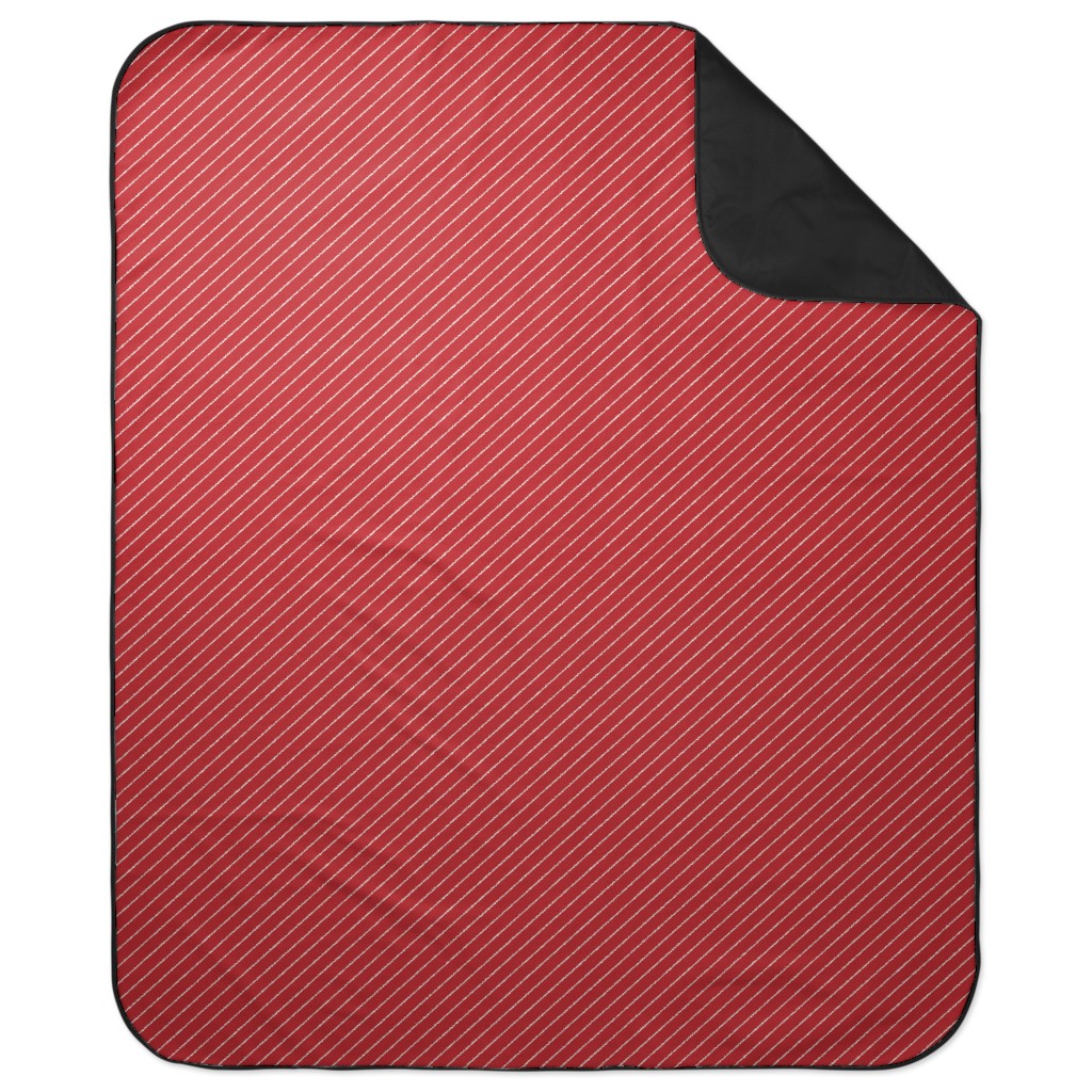 Diagonal Stripes on Christmas Red Picnic Blanket, Red