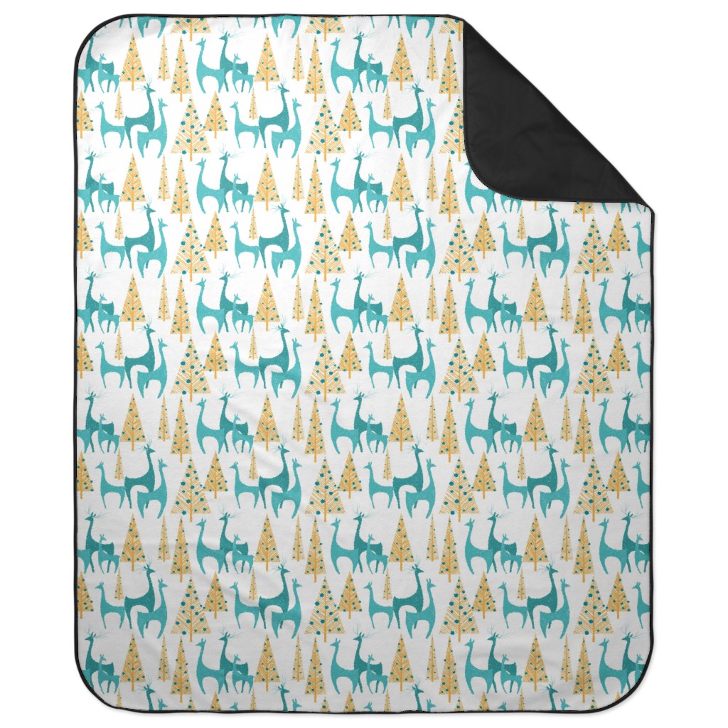 Christmas Morning Deer Picnic Blanket, Multicolor