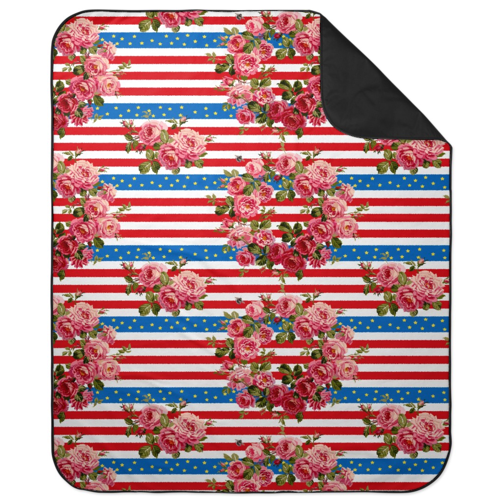Americana Summer Roses - Multi Picnic Blanket, Multicolor