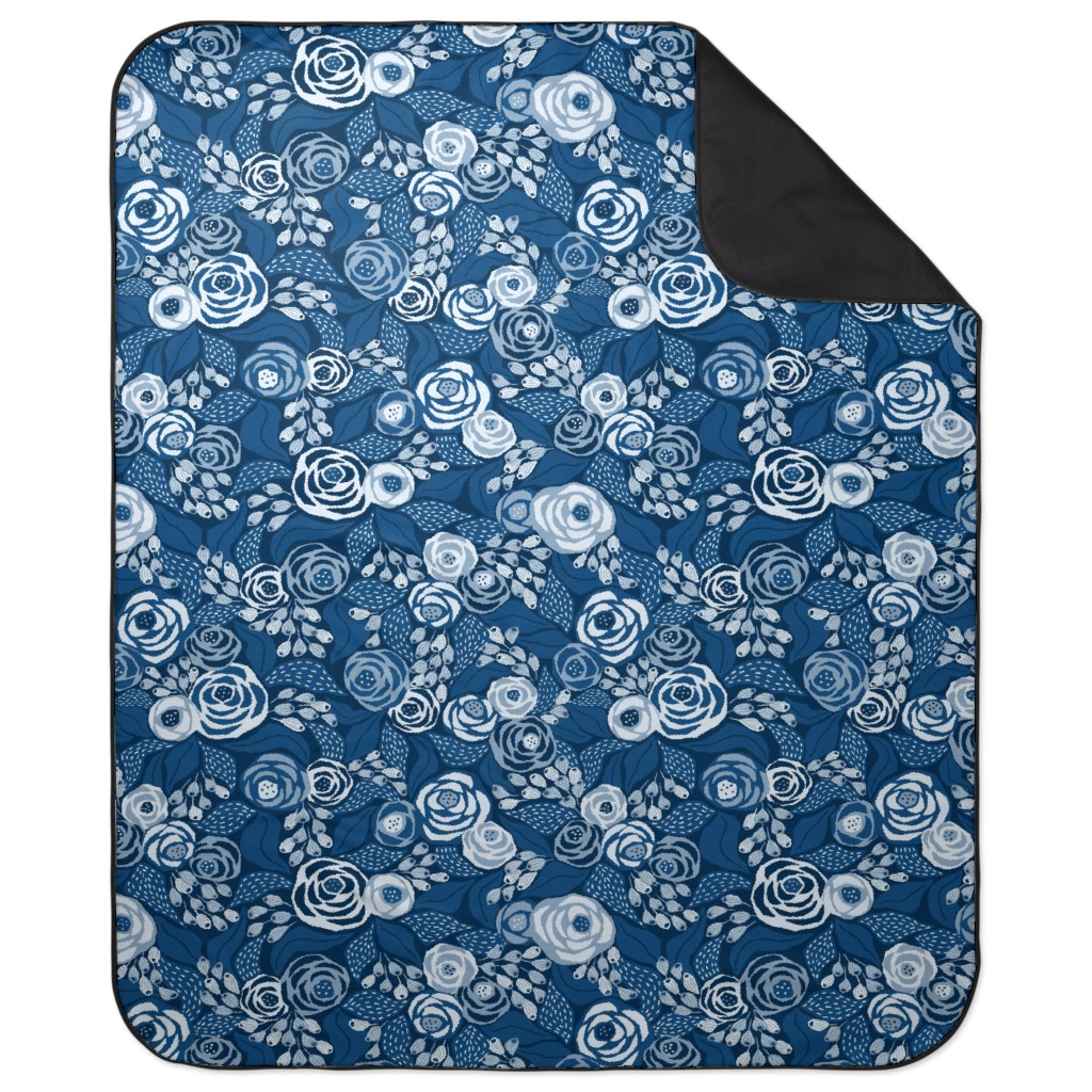 Papercut Roses Picnic Blanket, Blue