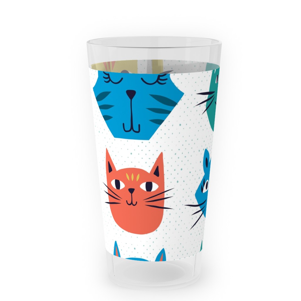 Nine Lives - Novelty Cats Outdoor Pint Glass, Multicolor