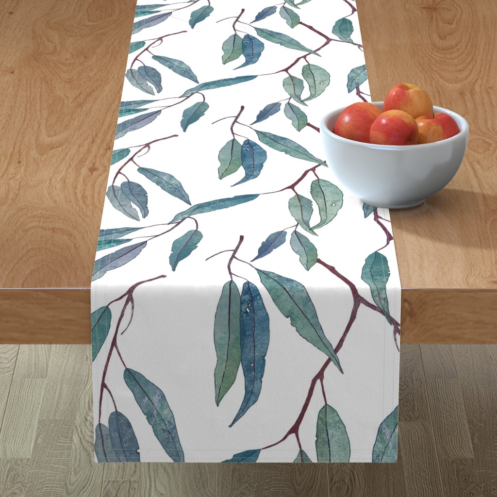 Pointed Leaves - Green on White Table Runner, 90x16, Green
