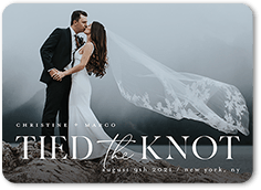 Elegant Knot